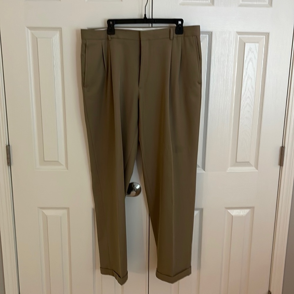 Haggar dress slacks kahki 38 x 32